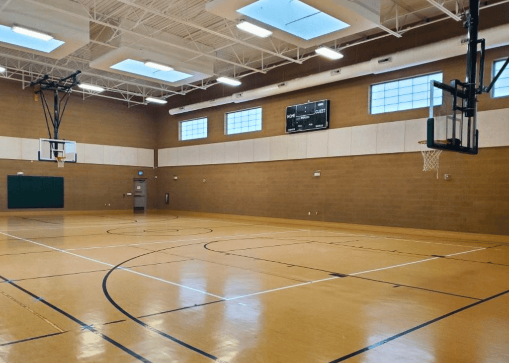 Los Duranes Community Center Gym