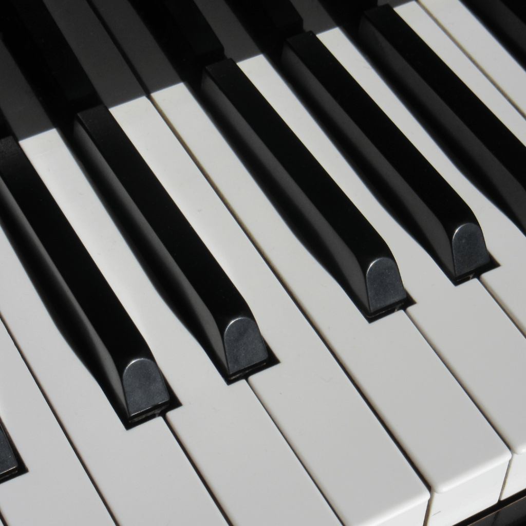 Ukulele/Piano Classes